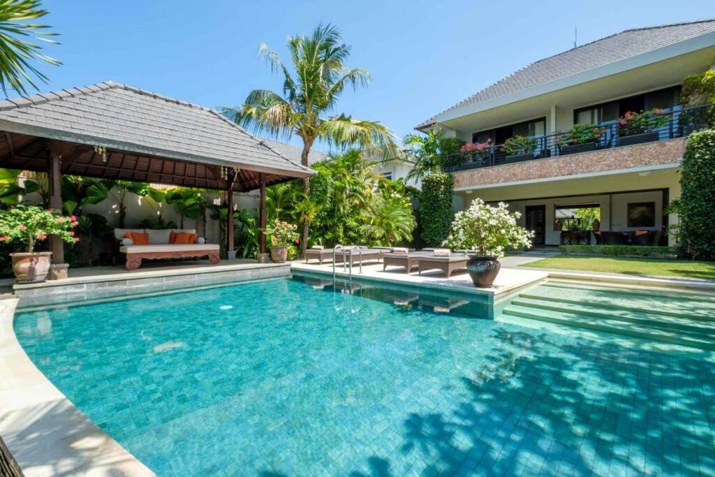 Kejora Beachfront Estate Sanur -Stunning Villa Eleven Екстериор снимка