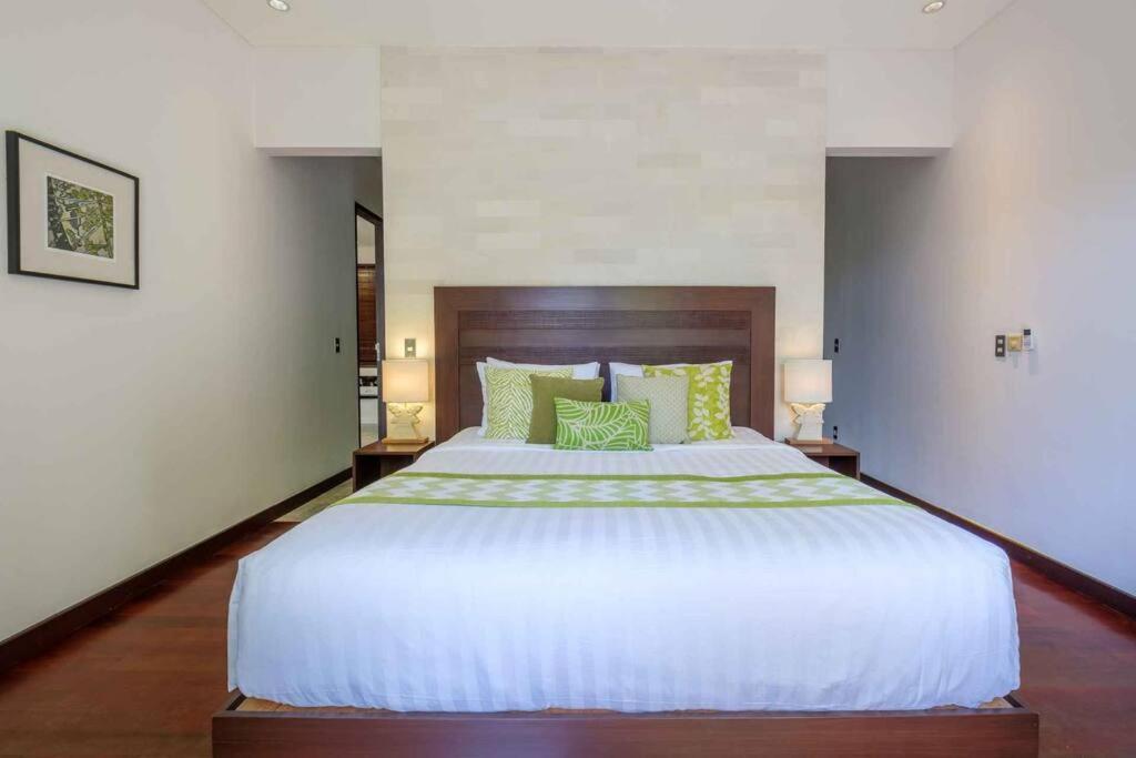 Kejora Beachfront Estate Sanur -Stunning Villa Eleven Екстериор снимка