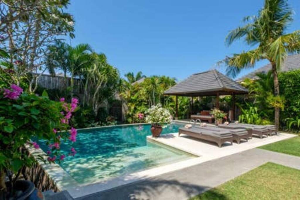 Kejora Beachfront Estate Sanur -Stunning Villa Eleven Екстериор снимка