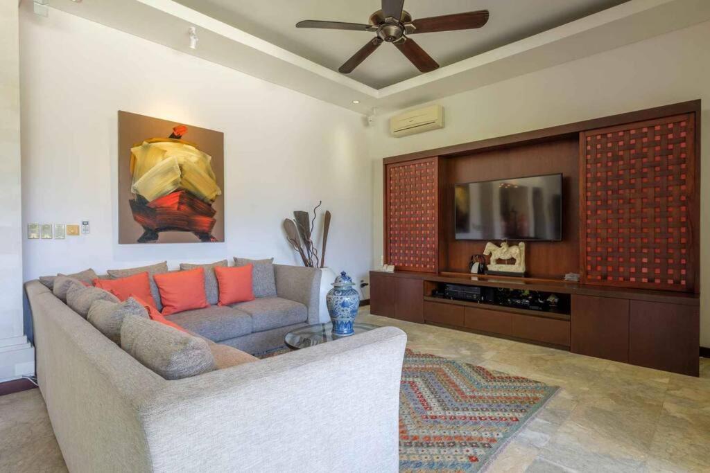 Kejora Beachfront Estate Sanur -Stunning Villa Eleven Екстериор снимка