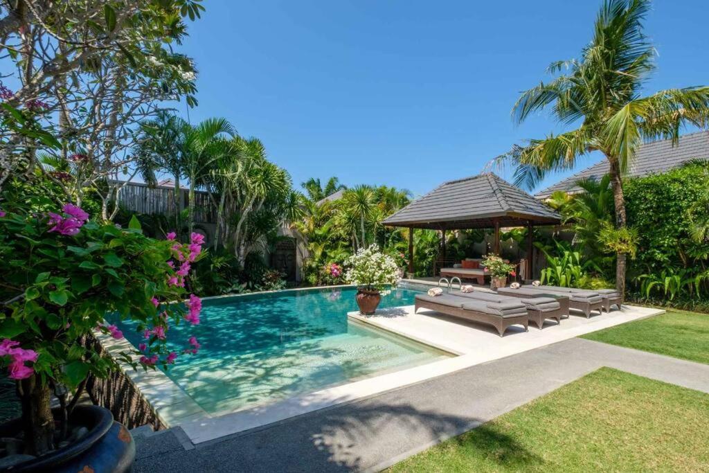 Kejora Beachfront Estate Sanur -Stunning Villa Eleven Екстериор снимка